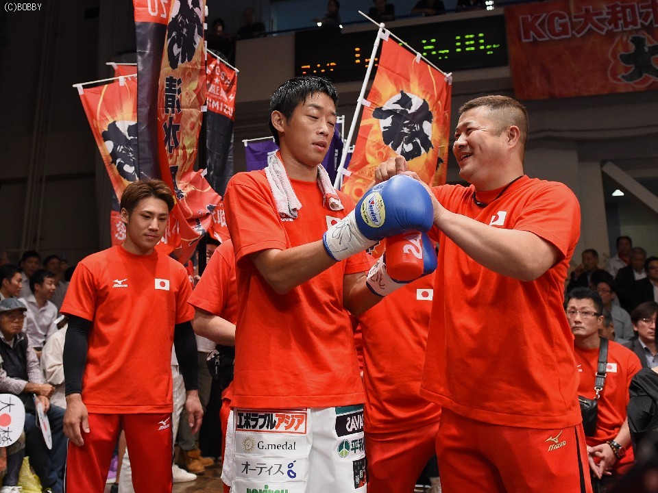 7��16��!���ϋq�Ő������ƈ��_���̃_�u���^�C�g����!