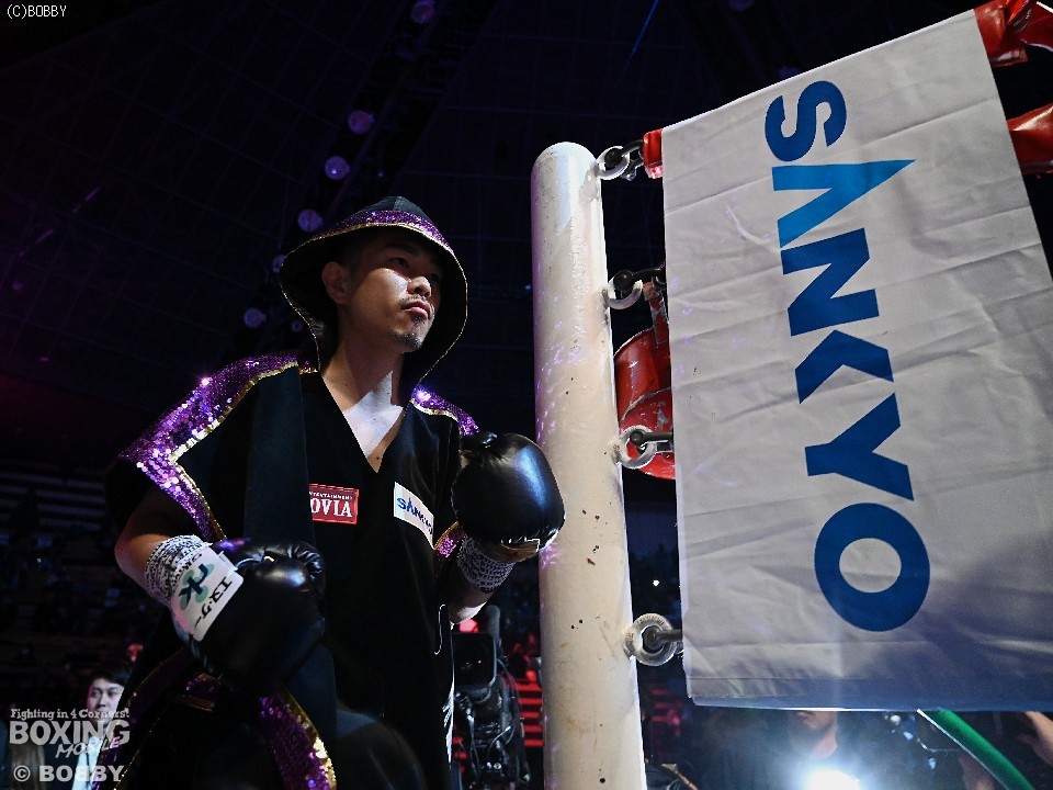 井岡一翔(Ambition GYM)