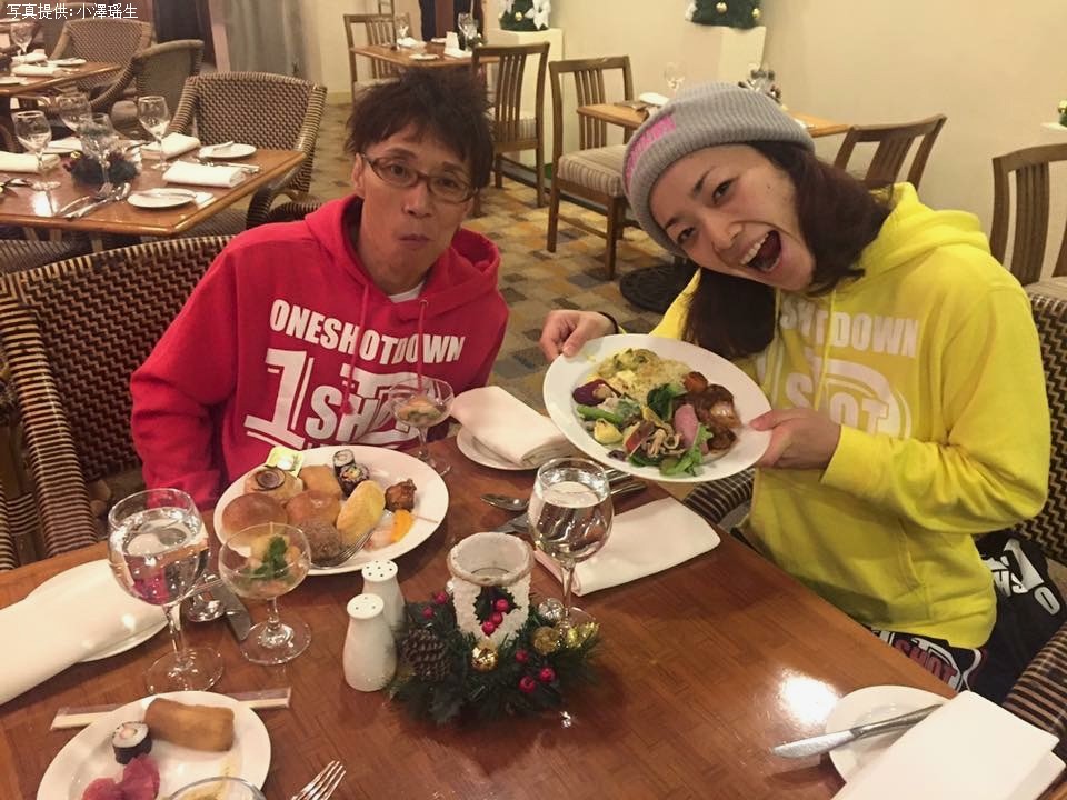 2015�N�ɃX�������J�ɉ��������r�R���Ə��V����