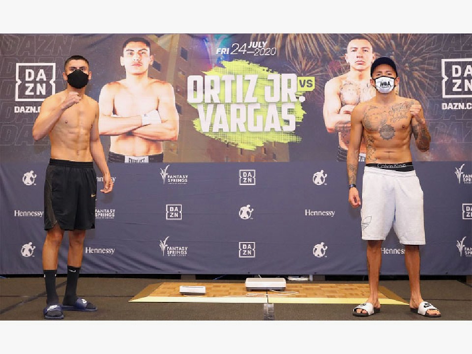 �J���t�H���j�A�ł̊J��