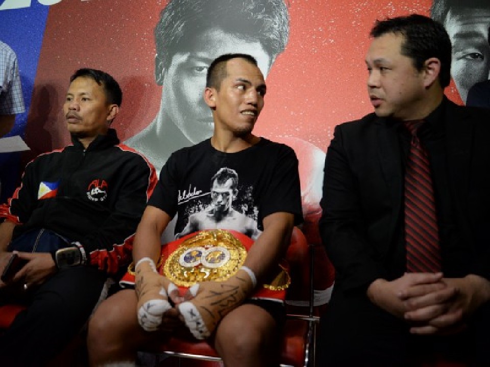 �~�����E�������h(��)