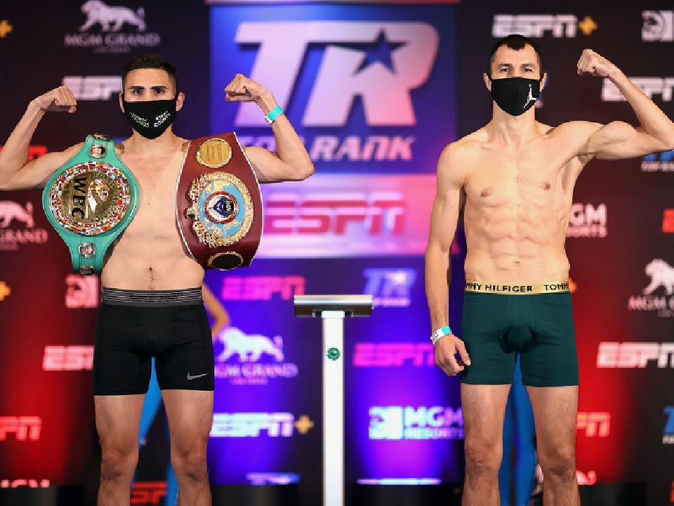 ���~���Xvs�|�X�g��