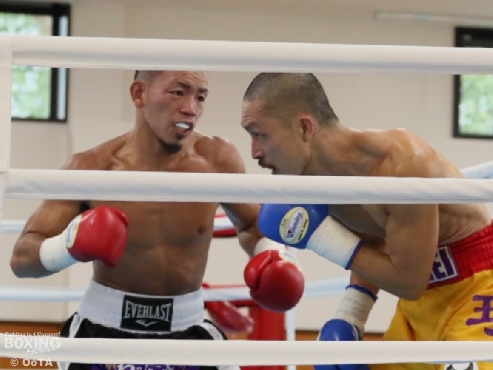 左:福永輝(沖縄WR)<br>右:鈴木絋平(琉球)