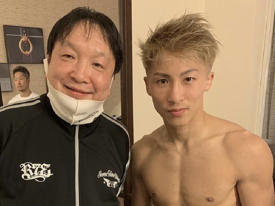 ���X�x�K�X�f�r���[��11��1��(��)�ߑO10:30