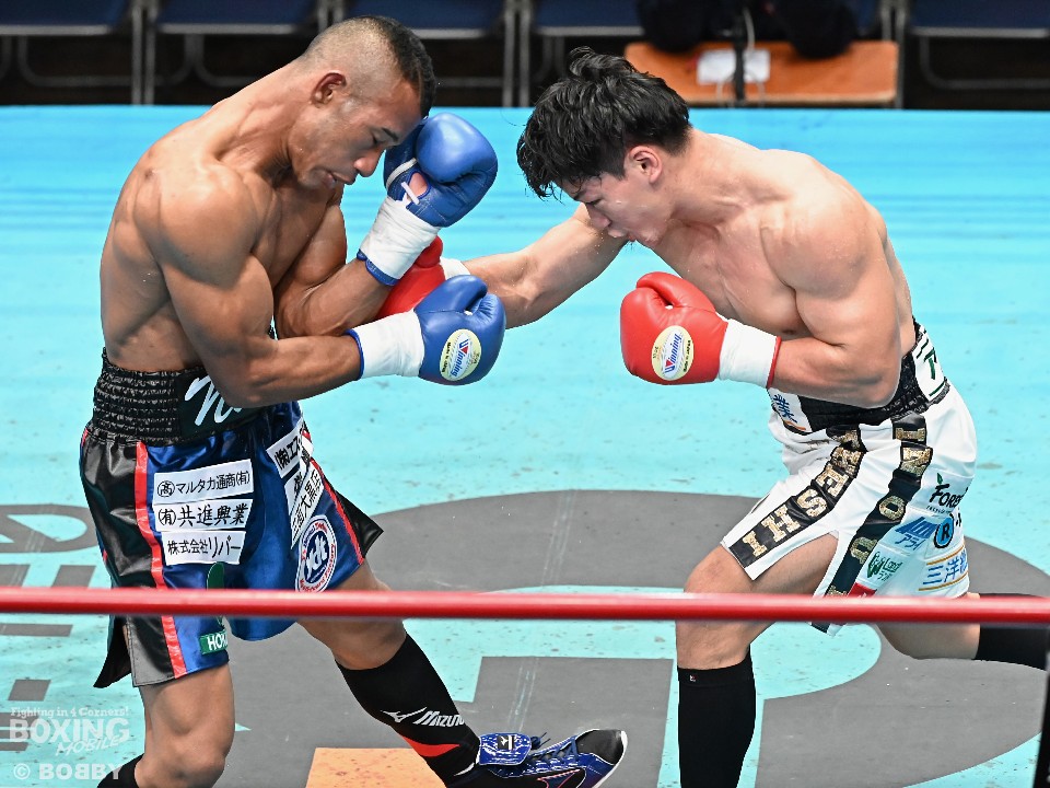 ���x�u�����s�̃����J�[�ƑΌ�