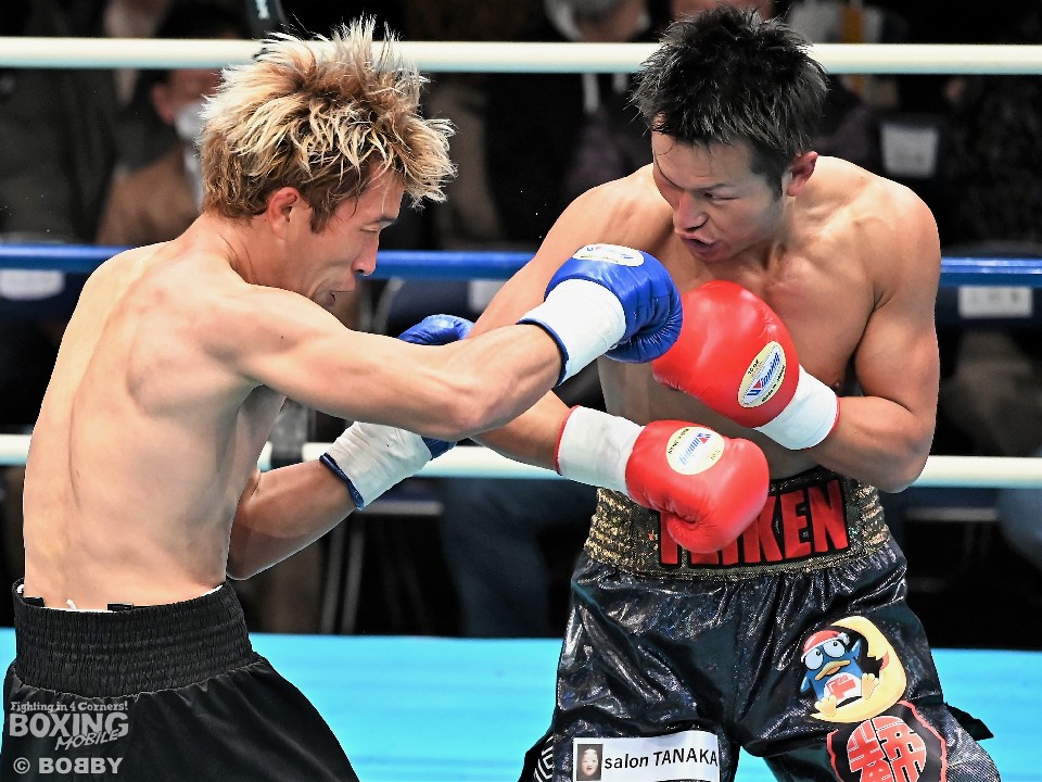 右:永野祐樹(帝拳)が再起戦