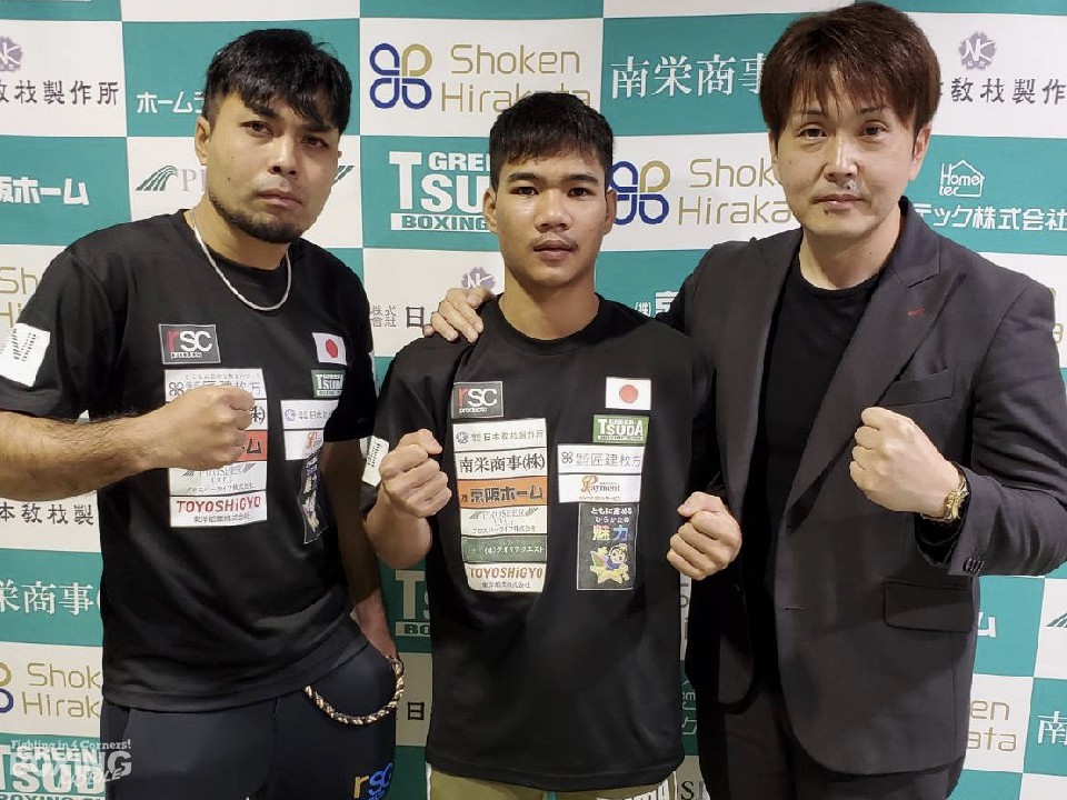 �^�m���T�b�N�͗��t�̐��E�����M���ċA��