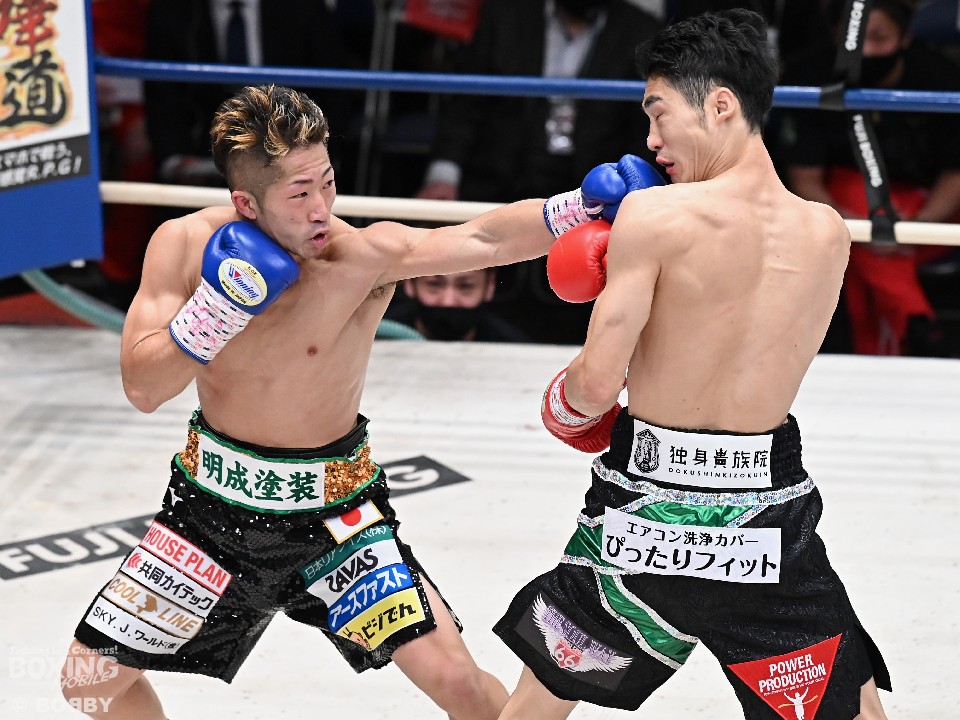 世界へ突き進んだのは!?