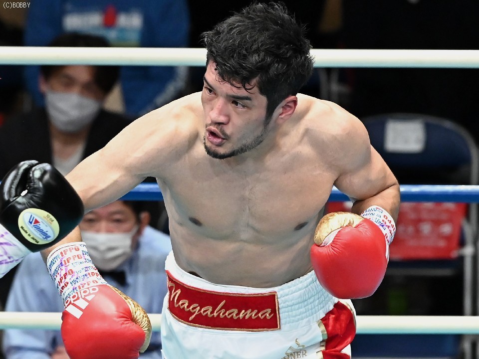 �OOPBF���҂̒��_�������ނ�\��