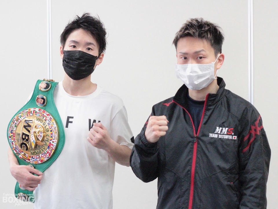 ���n���l�N�Ƌv�c�N�炪53���Ԃ�ɑΖ�