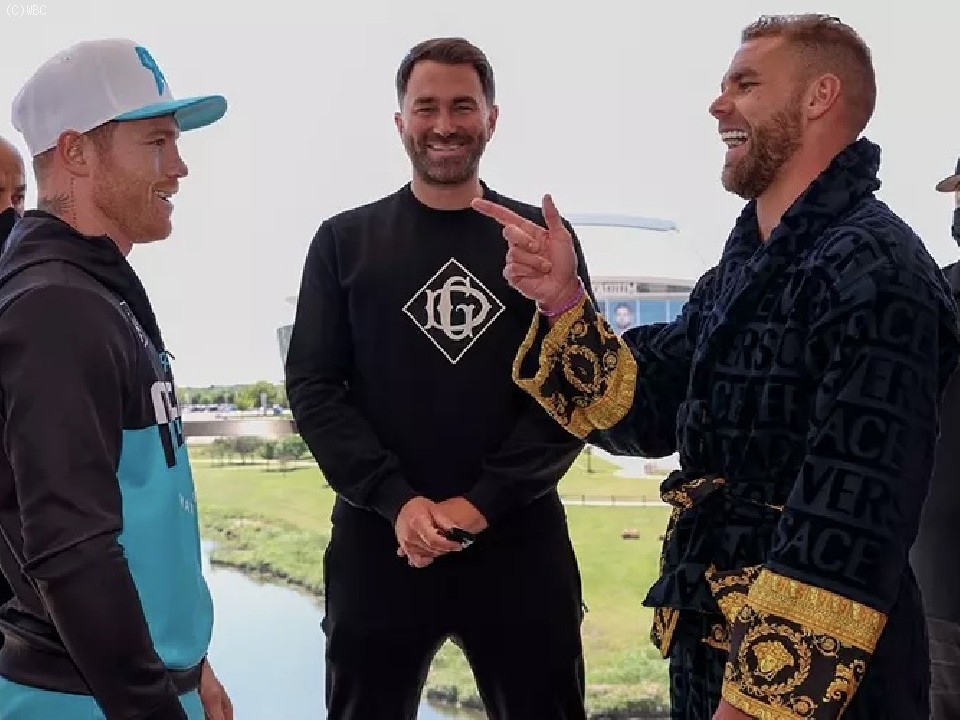 �X�[�p�[�~�h�������㌈��!