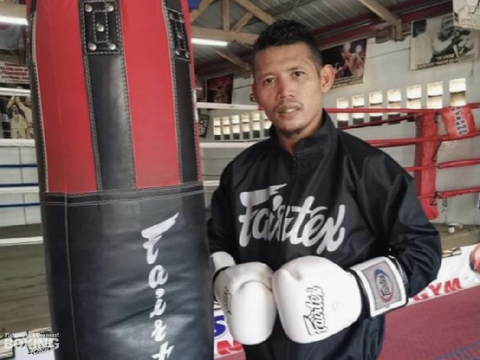 ��㏮��ɒ��ރz�b�g�A���h�X�p�C�V�[!