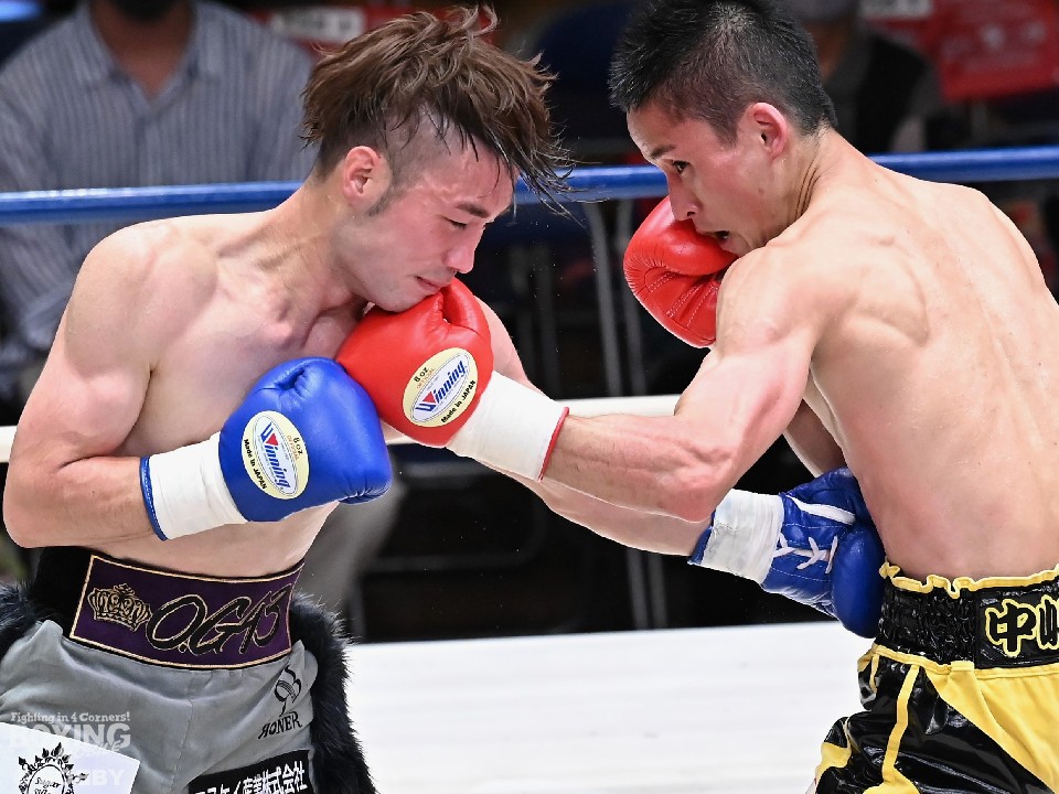 �Ӓn�ƈӒn�̂Ԃ��荇��!