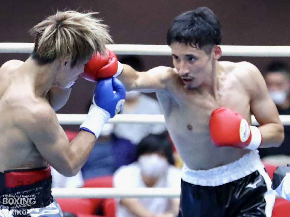 �E:��{����(VADY)�̉E�X�g���[�g!