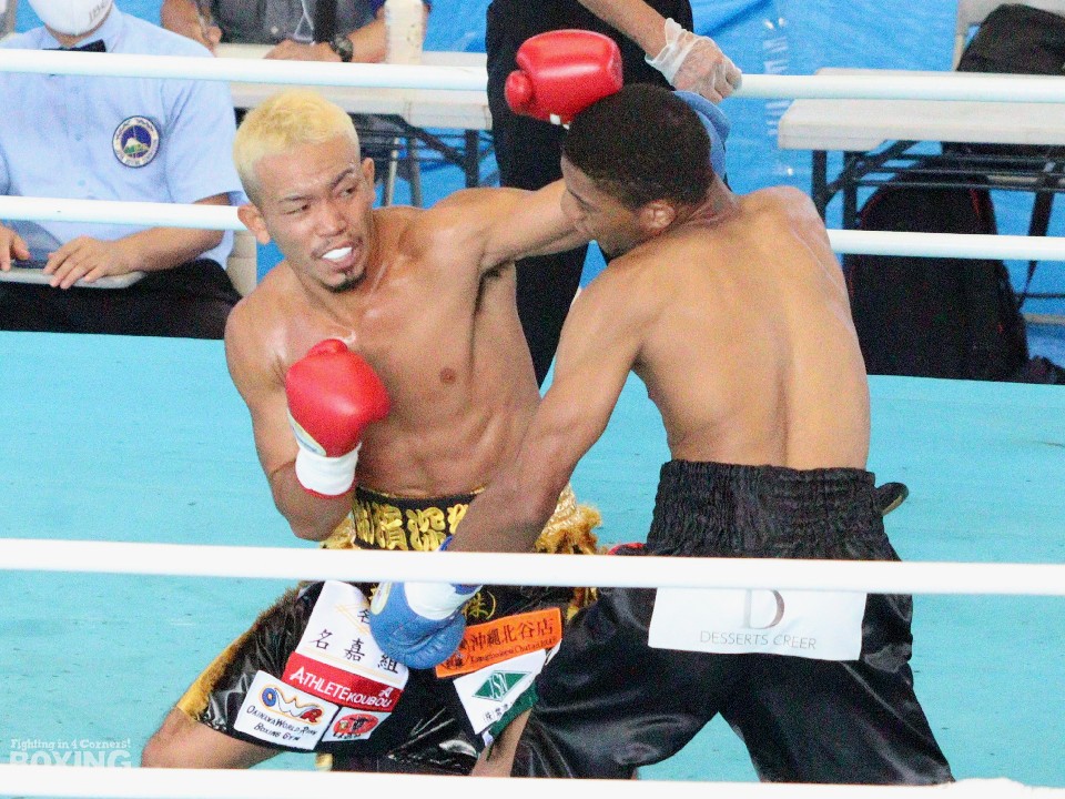 左:福永輝(沖縄ワールドリング)の左!