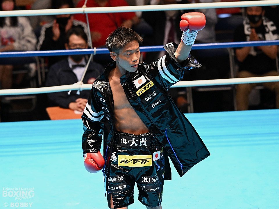 �J�������ƃ����f�X���ΐ퍇��