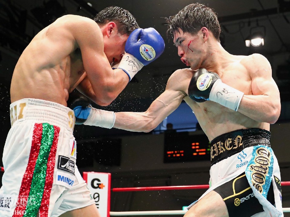 �M��! �E�F���^�[���A�W�A2����!