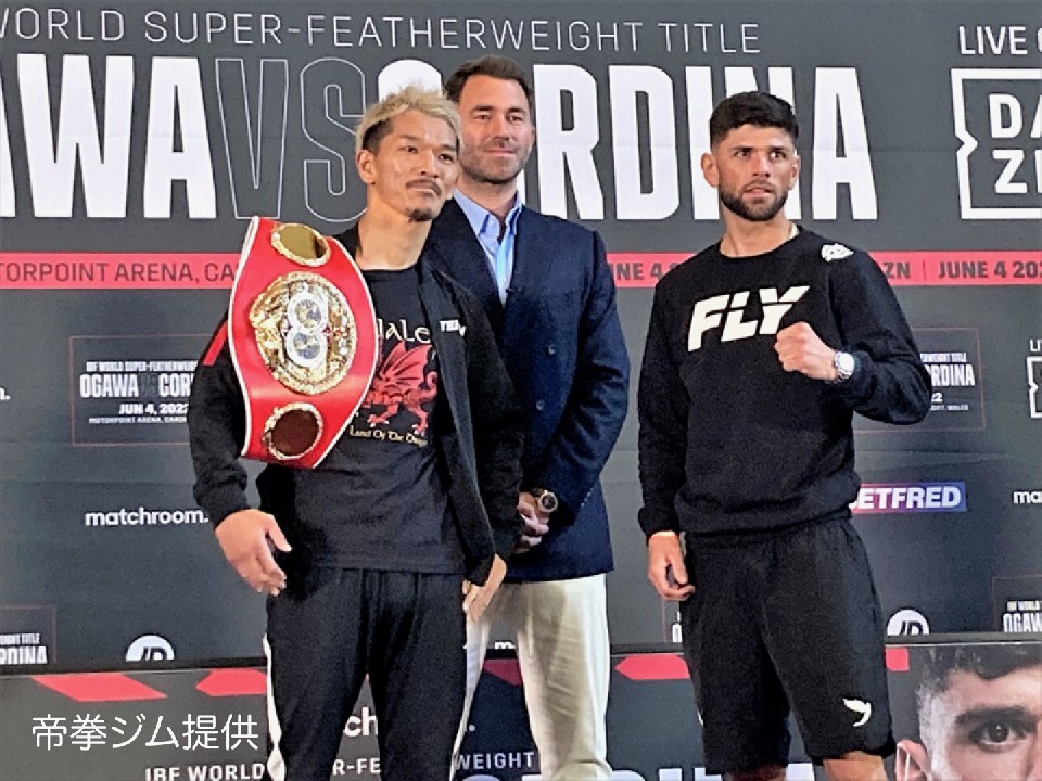 ���쌘�ꂪJ�E�R���f�B�[�i�ƑΖ�!