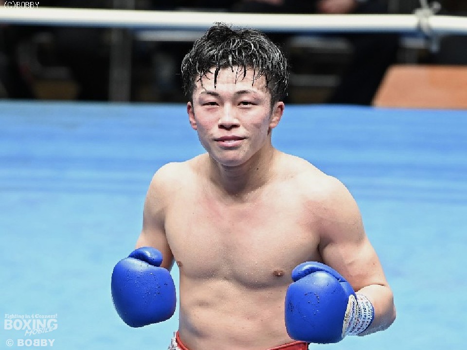 �n�����(���^�i�x)���n���̃����O�ɏオ��!