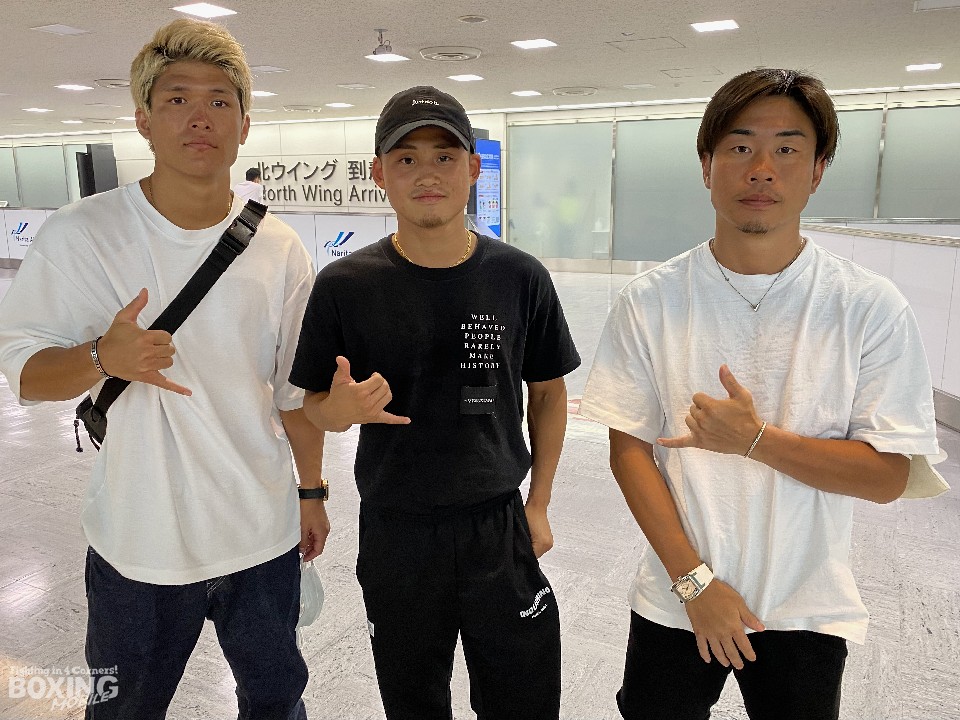 �����h�l�ƒJ�������ƉF�Ö؏G���A�n���C����A��