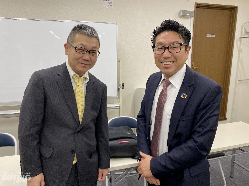 �Z���X���щ�̃}�j���t�F�X�g�����X�Ǝ��s!