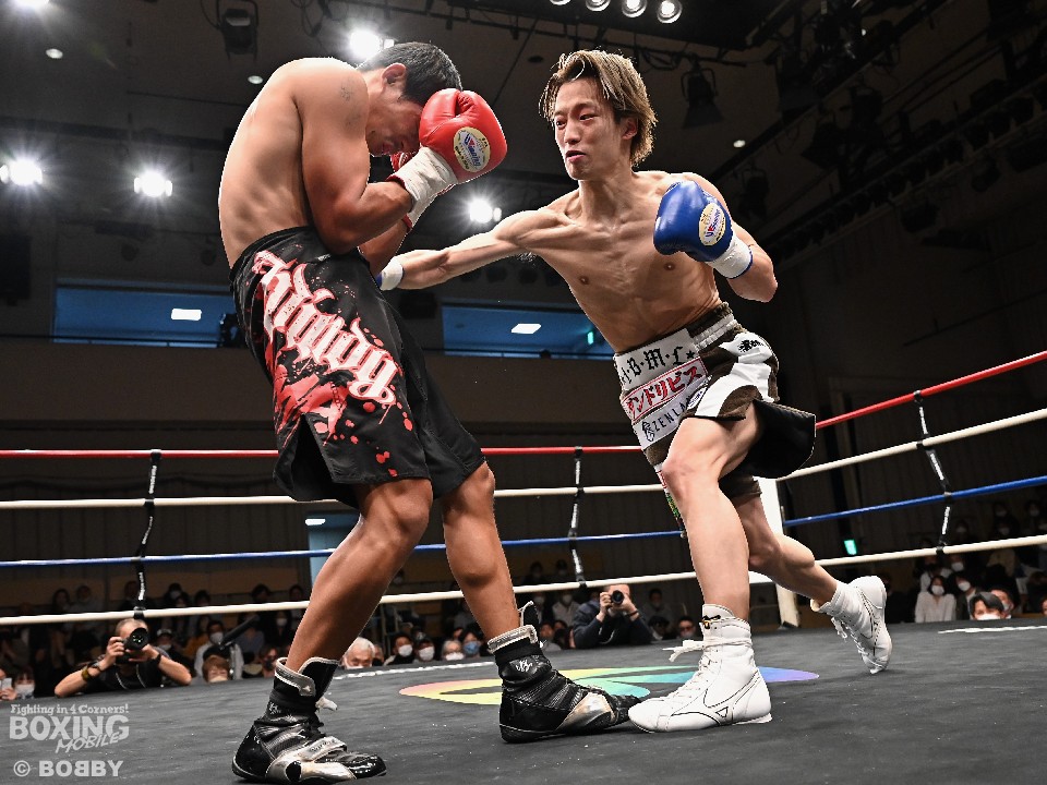 �R������(�p�C�V���)�̉E!