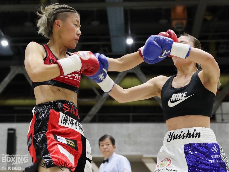 サウスポーの攻防戦