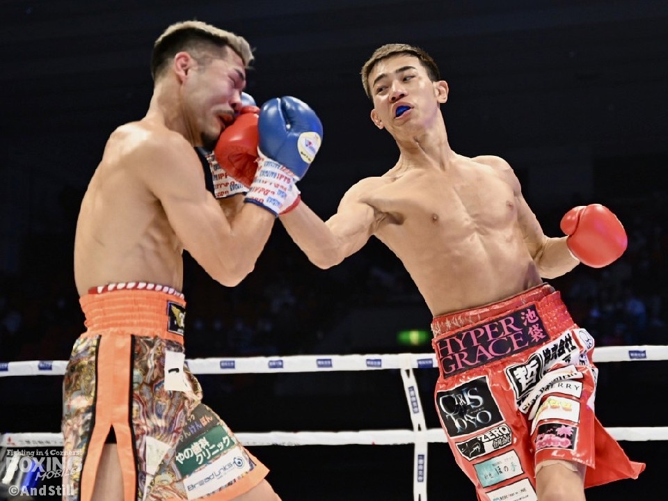 ����̉E�A�b�p�[���y��