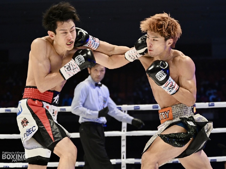 ���E�փX�e�b�v! �ؑ��g���Ɨ͐ΐ��@���Ό�!