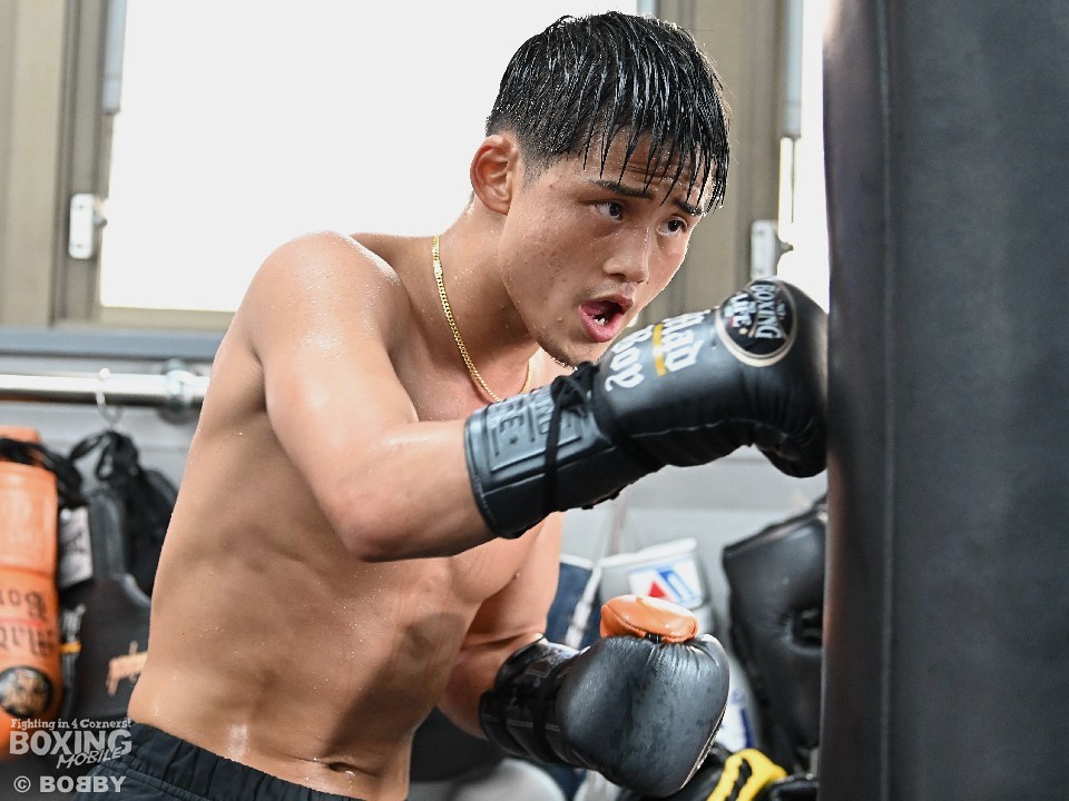 �j!�����h�l(���^�i�x)�B����!