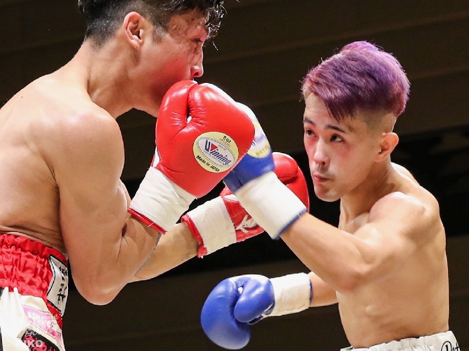 ���v4�x�̃_�E��!