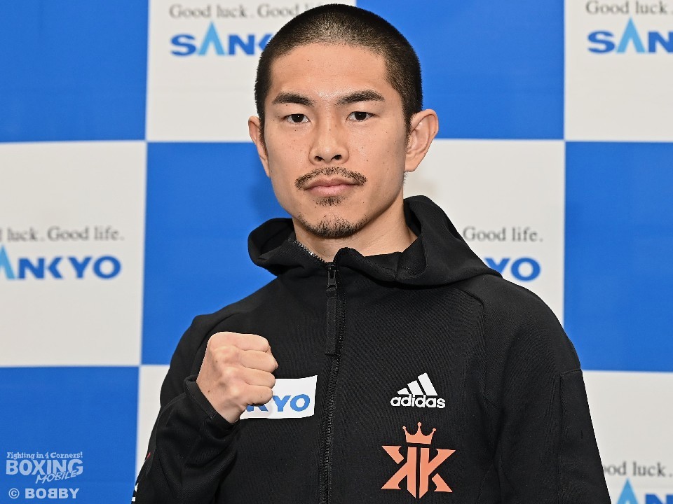 井岡一翔(志成)