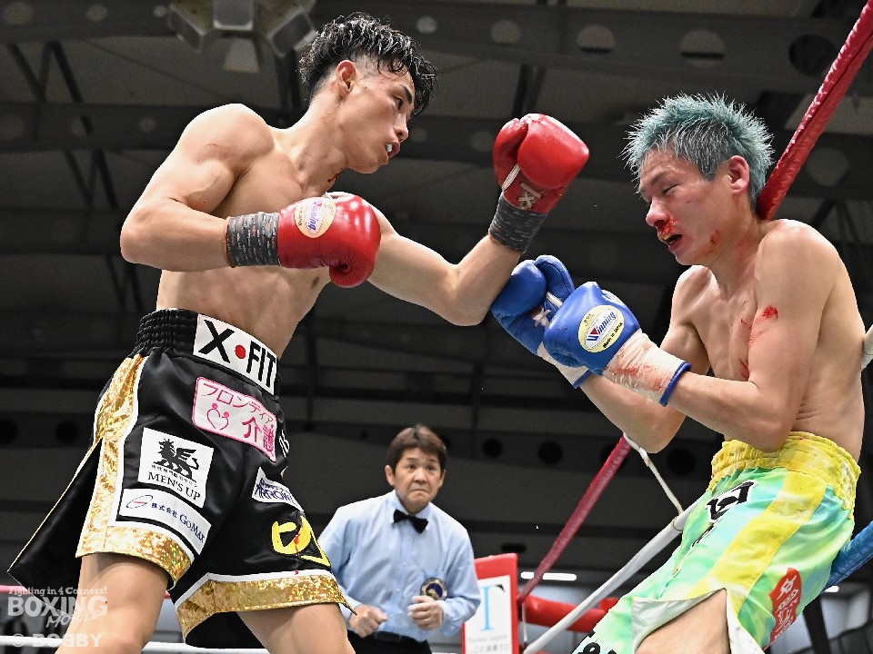 左:村上勝也(名古屋大橋)の左!