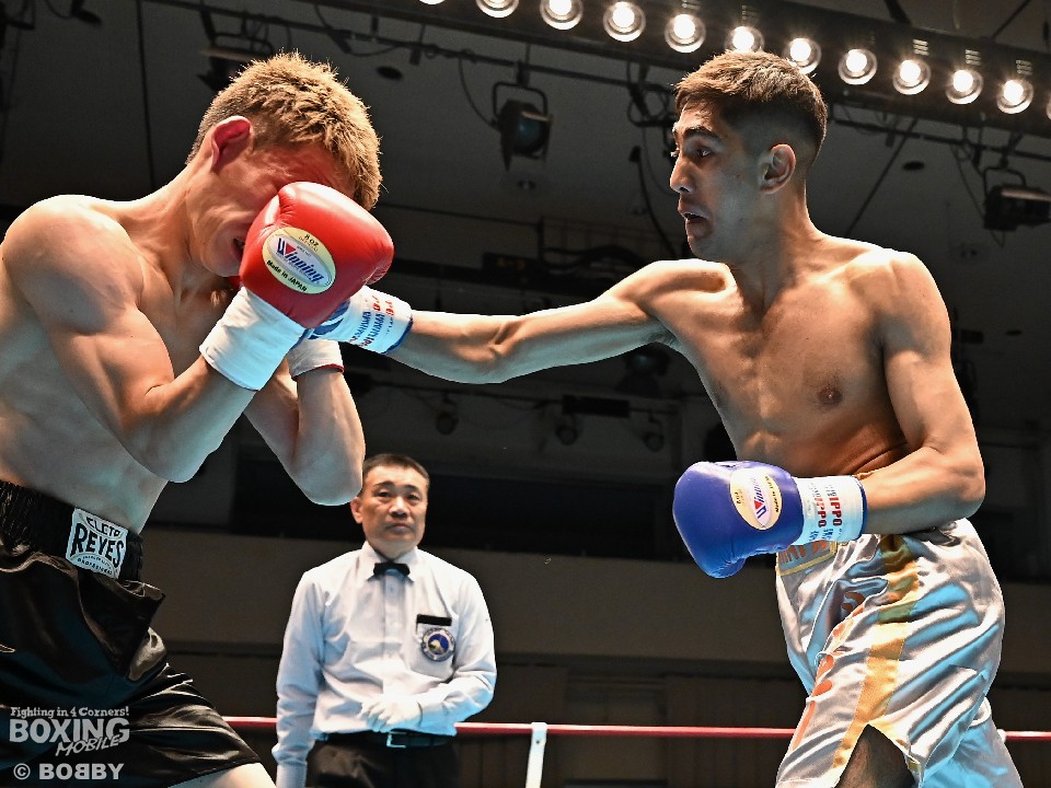 開始10秒、試合が動いた!