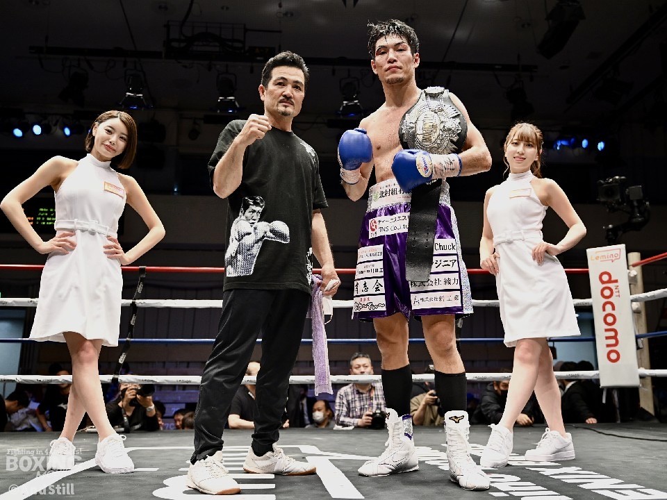 仲里周磨(オキナワ)