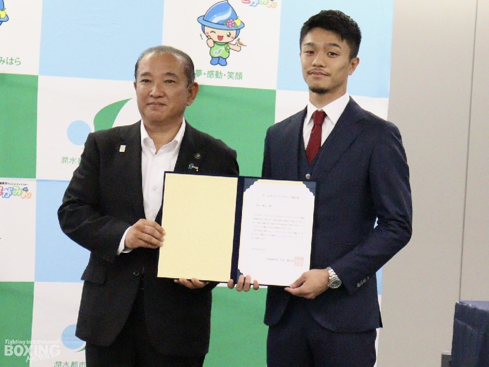 ���J���l! �z�[���^�E���A�X���[�g�ɔF��