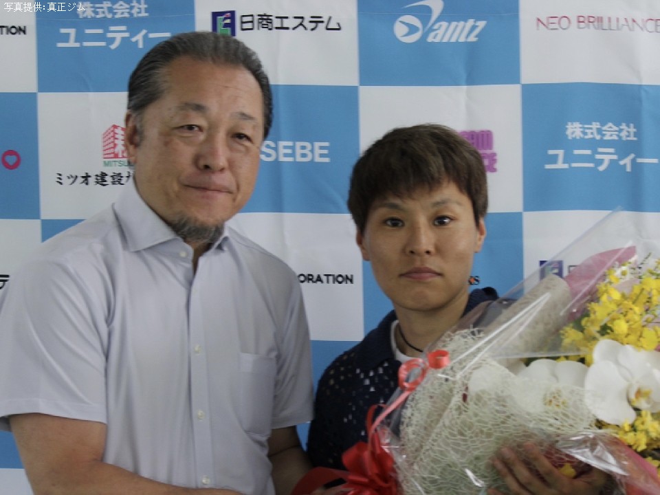 �{�N�V���O�����؂���