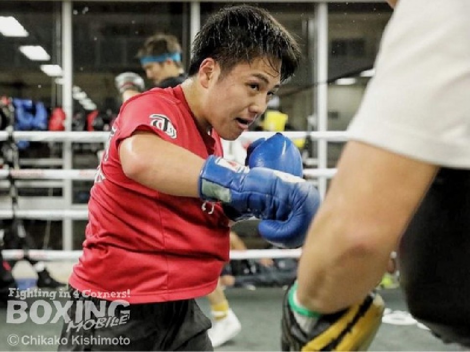 ���x���W�ɔR����X���M(�勴)