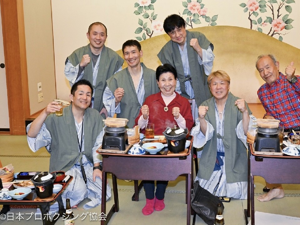 �ѓc�܂���̎o�A�ЂŎq���������