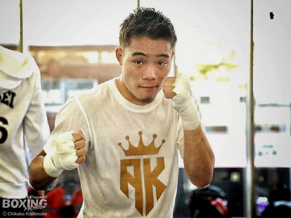 ������P������