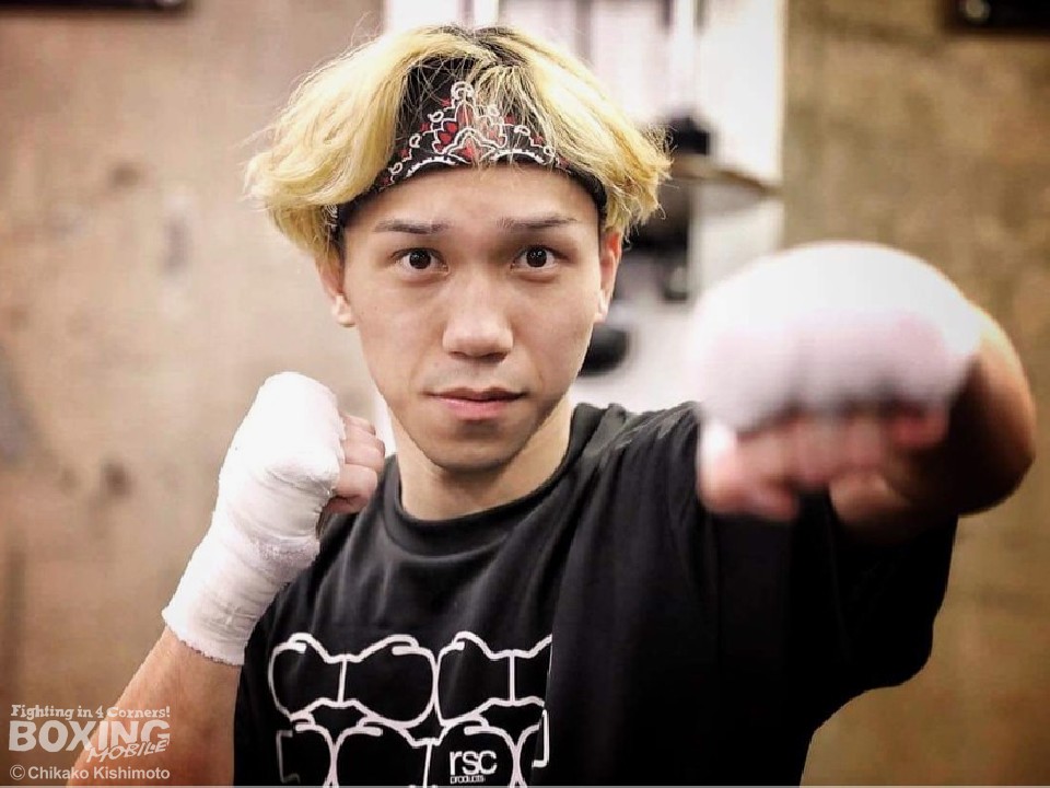 �v���ł̃L�����A�̍����o��