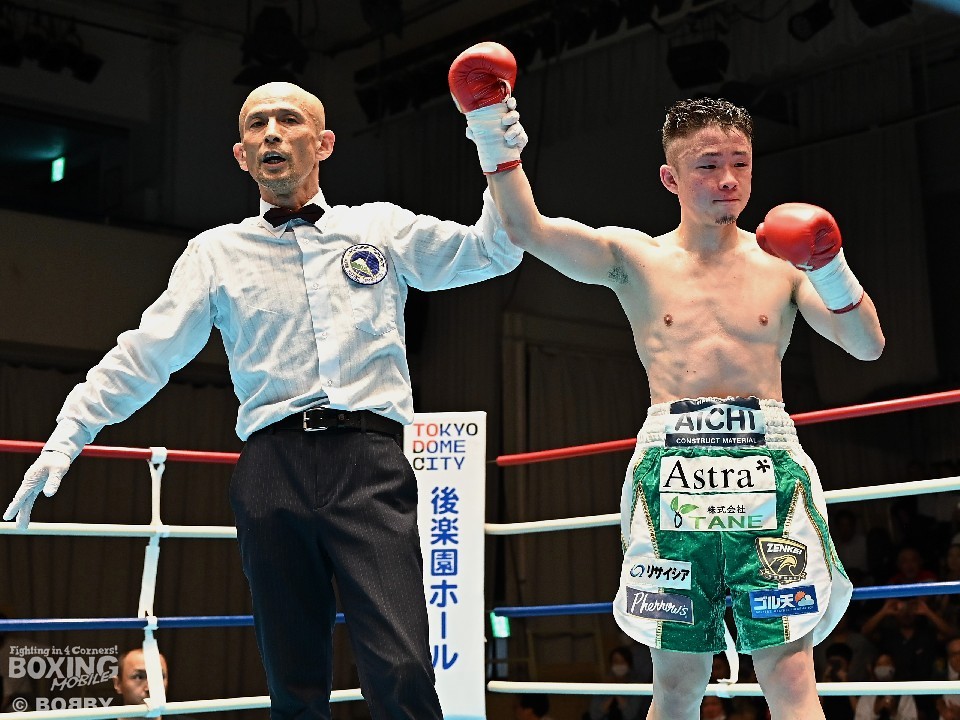 ���V�J���t�B���s���Ő��E�����J�[�ɒ���!