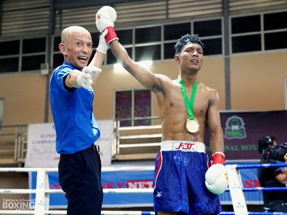 �c�����t�F���[�Ƒ�1����̏���