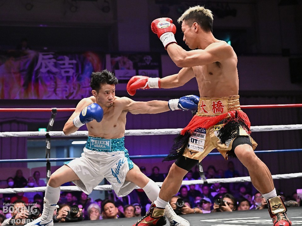 辰吉寿以輝(大阪帝拳)15位