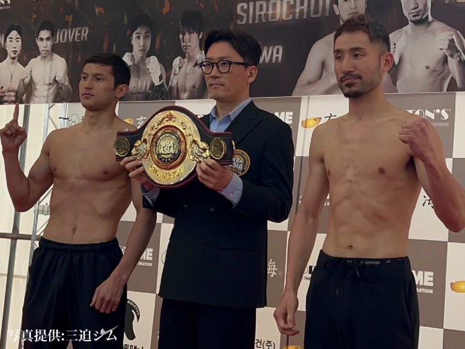 WBA�A�W�A���C�g���^�C�g���}�b�`