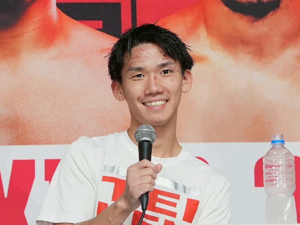 ライトフライ級世界王者 高見亨介(帝拳)