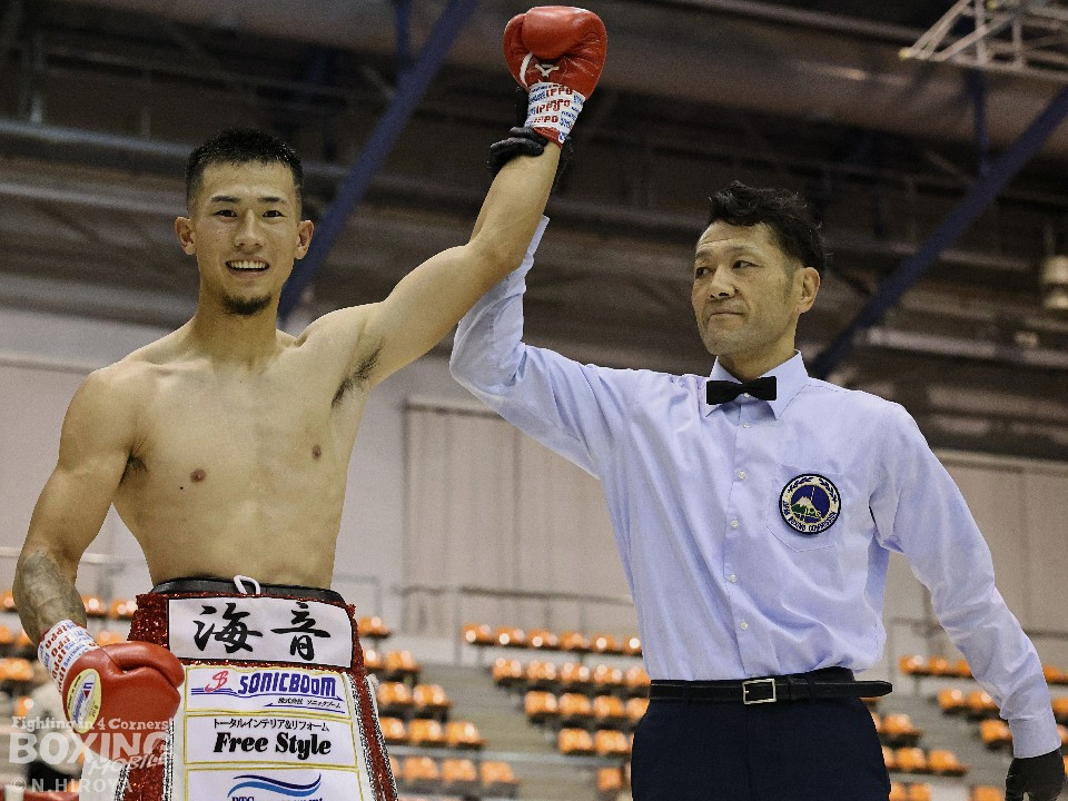 ����C��(MR)15��