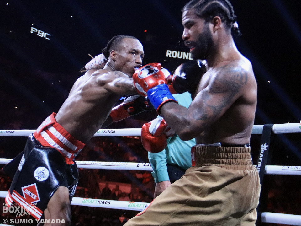 �t�H�X�^�[�ƃt���g����WBC���C�g���b���