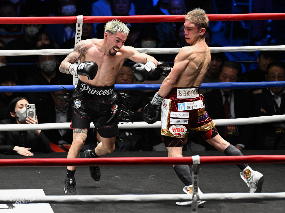 WBO���E�t���C���^�C�g����